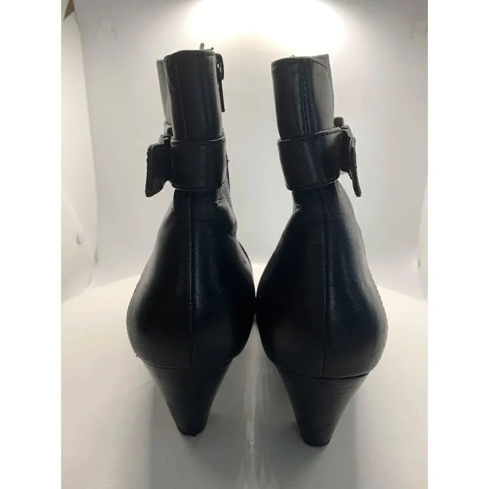 ECCO Black Boot - Picture 2 of 10